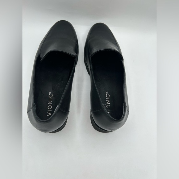 Vionic Kensley Women's Slip On Loafer Black Nappa Leather, Chunky Size 9 - Picture 8 of 12